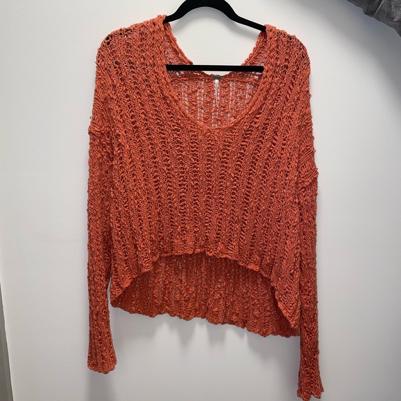 Free People sweater -Size S. Perfect for fall. Worn only a few times - Picture 3 of 7